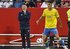 García Pimienta, en el último partido de su equipo.