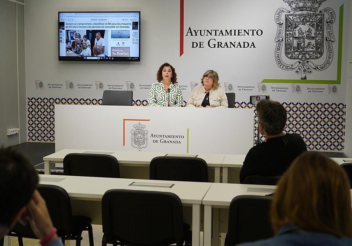 Raquel Ruz y Ana Muñoz (PSOE), en rueda de prensa