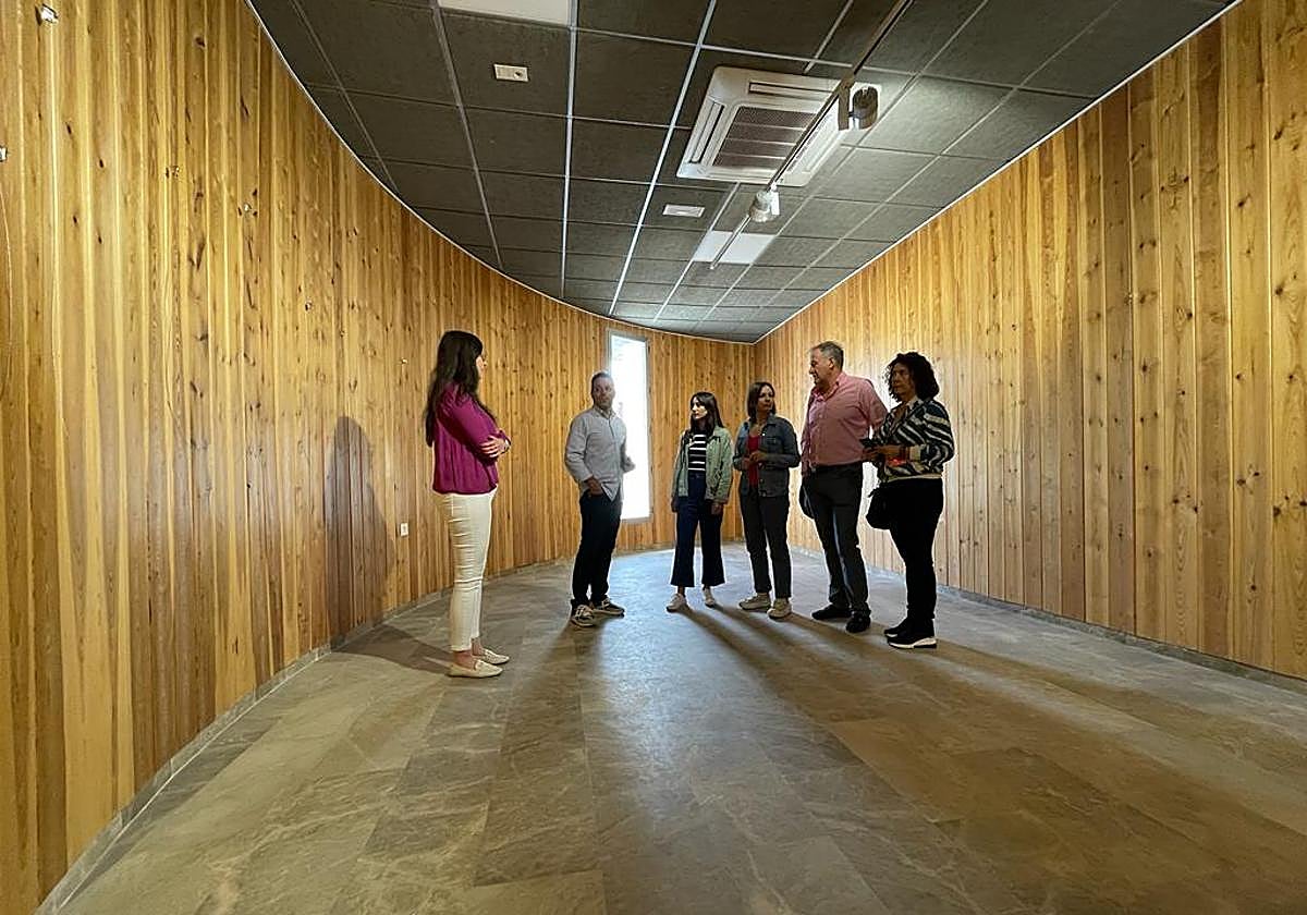 Visita a las instalaciones en Santiago-Pontones.