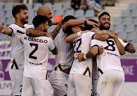 Mario Martos celebra un gol.