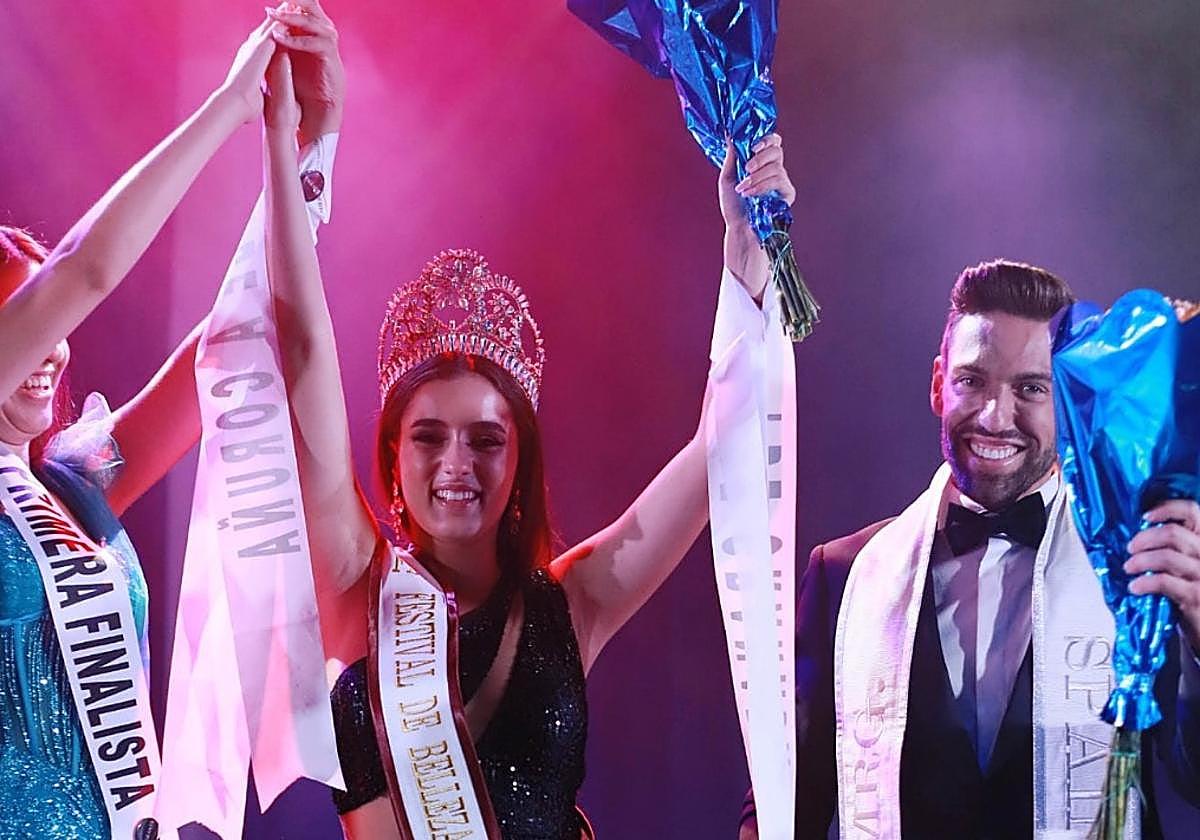 Maite y Sergio tras ganar el certamen en Tenerife.