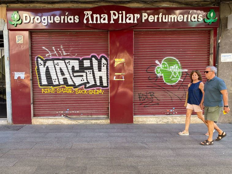 Perfumerías Ana Pilar cierra 26 de sus 38 tiendas y se sitúa al borde de la quiebra