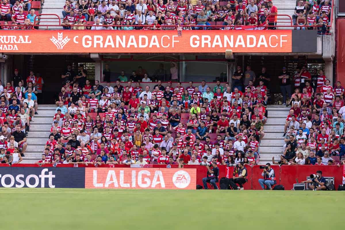 Las mejores jugadas del Granada-Betis, en imágenes