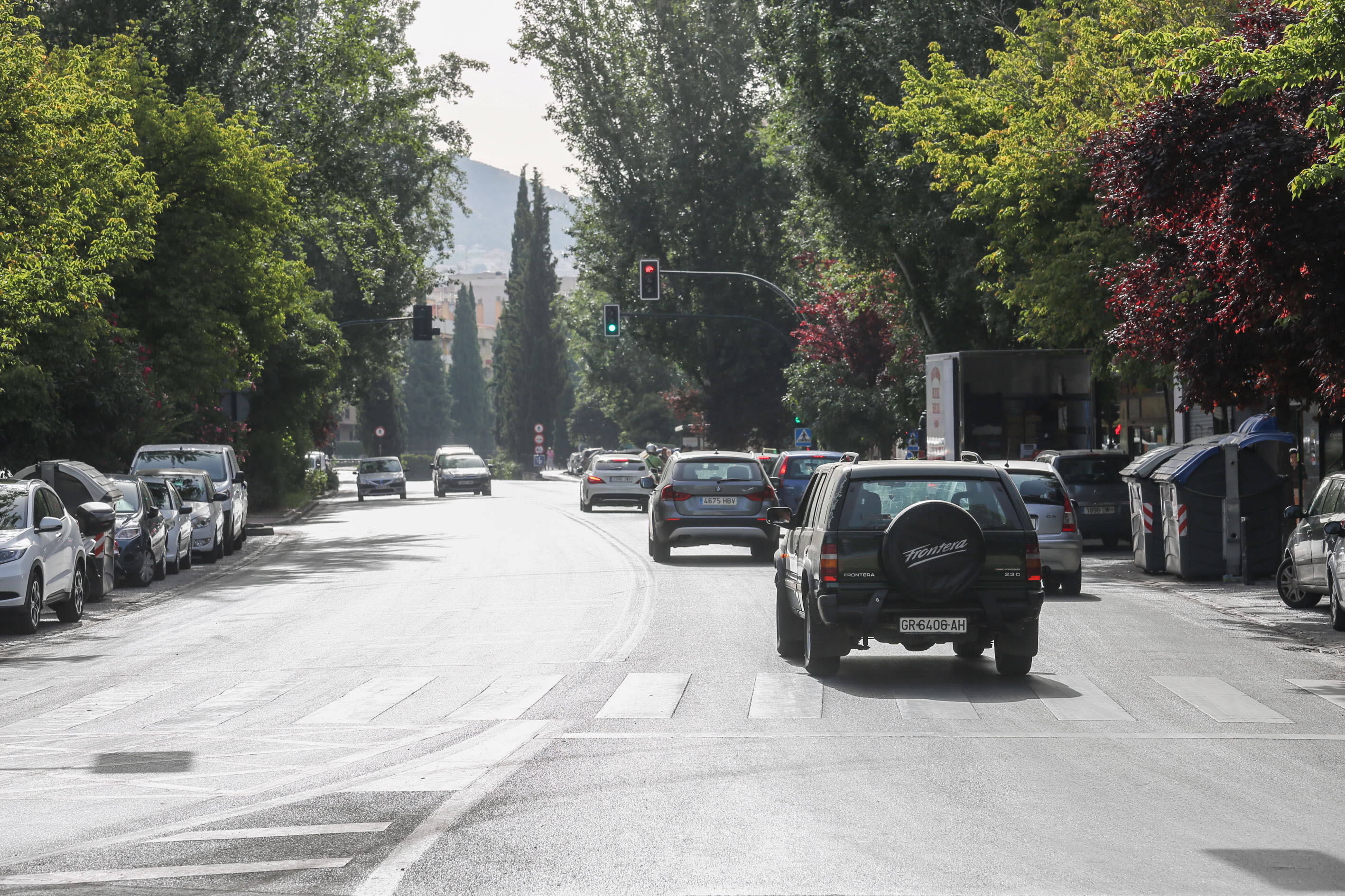 Un tramo de la Carretera de Málaga, en La Chana.