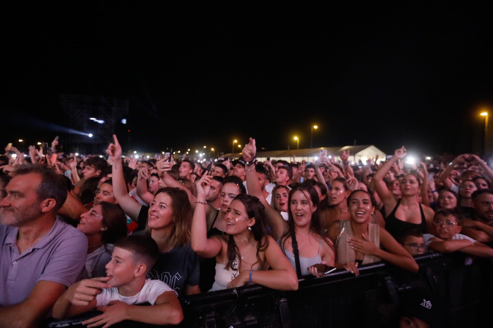 Las mejores imágenes del concierto de Quevedo en Granada