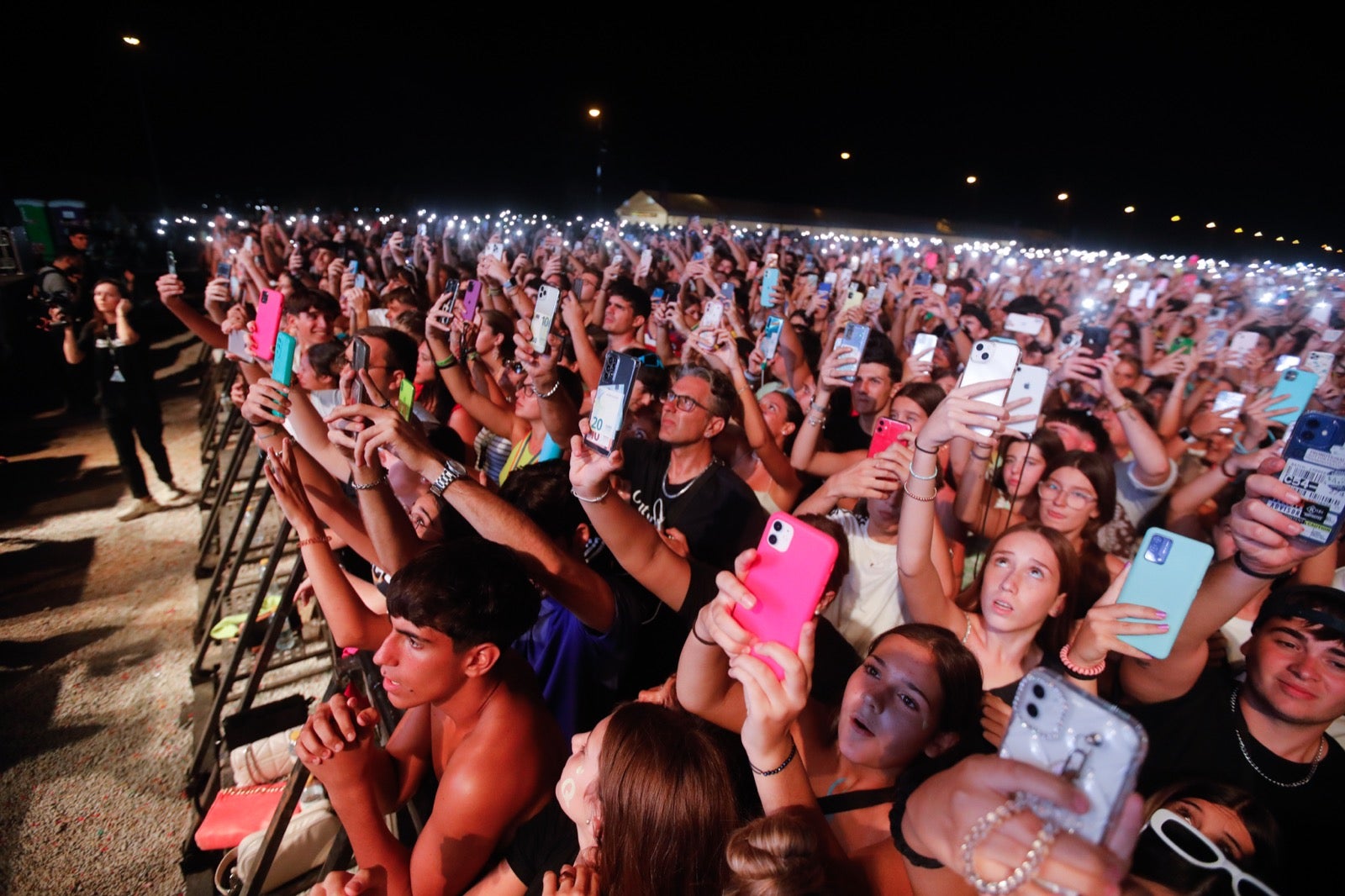 Las mejores imágenes del concierto de Quevedo en Granada