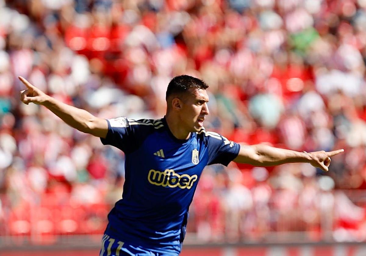 Uzuni celebra el 3-3.