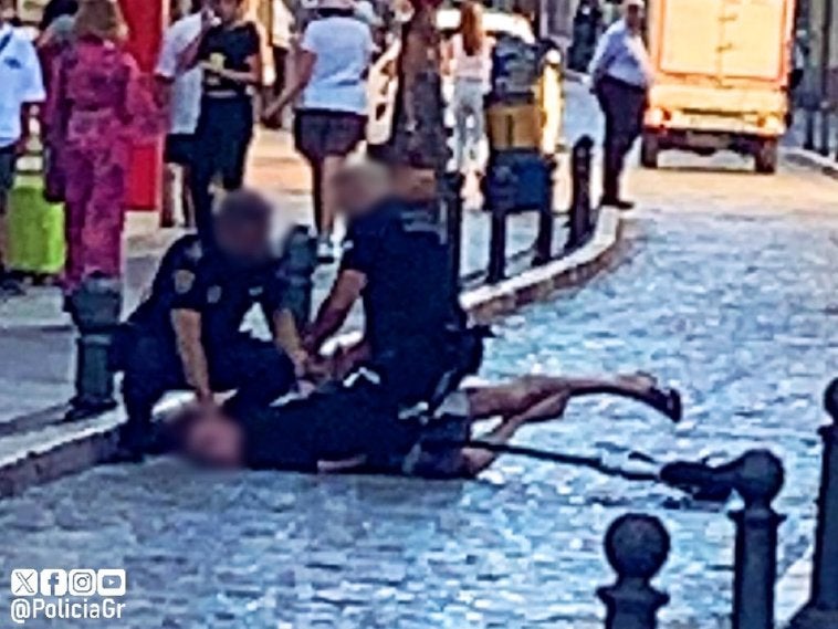 Detenido por conducir a lo loco un patín robado y con droga en el centro de Granada
