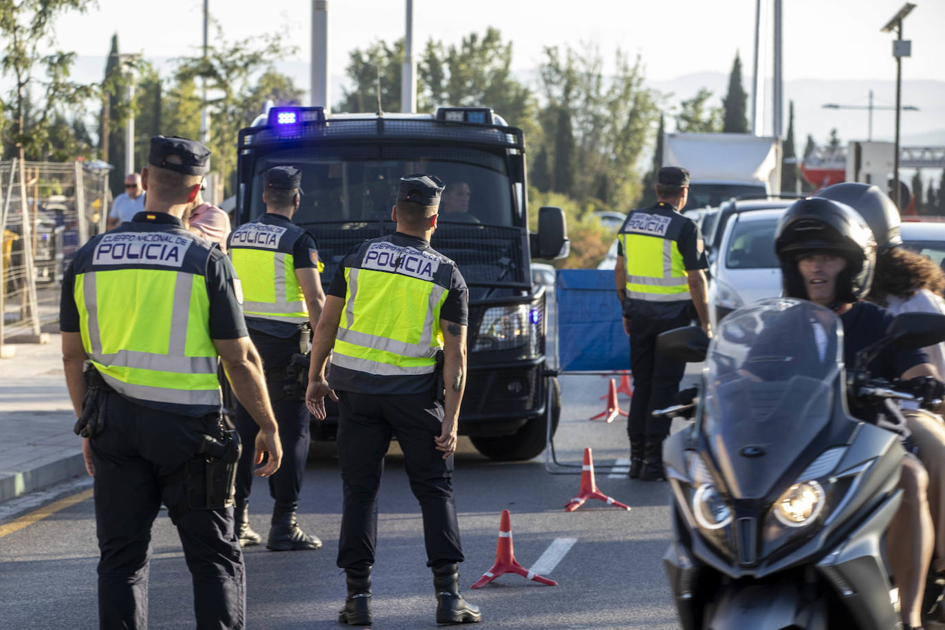 Las imágenes de los controles en los accesos a Granada por la cumbre europea