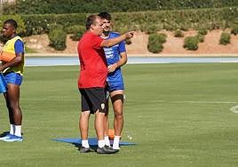 Alberto Lasarte dialoga con Gonzalo Melero.