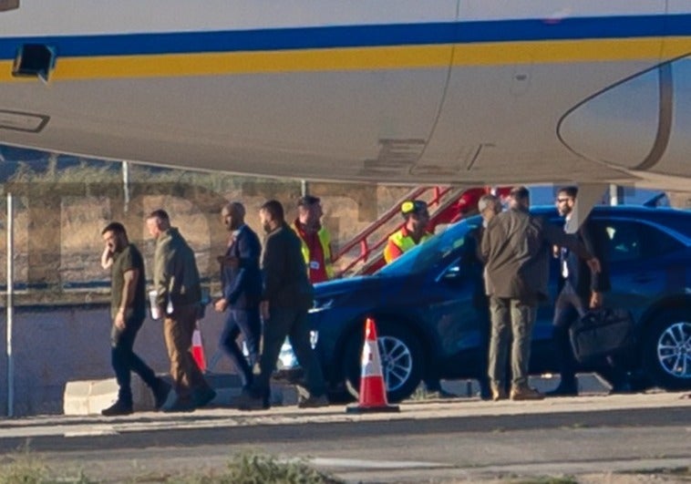 Llegada de Zelenski al Aeropuerto de Granada.