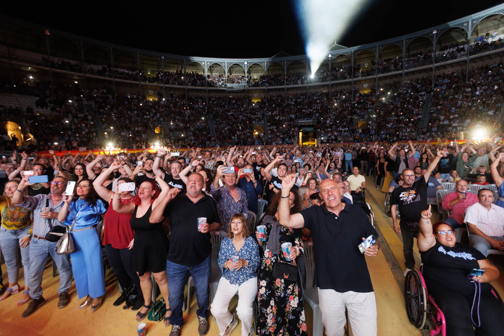 Las imágenes del concierto de Miguel Ríos en Granada