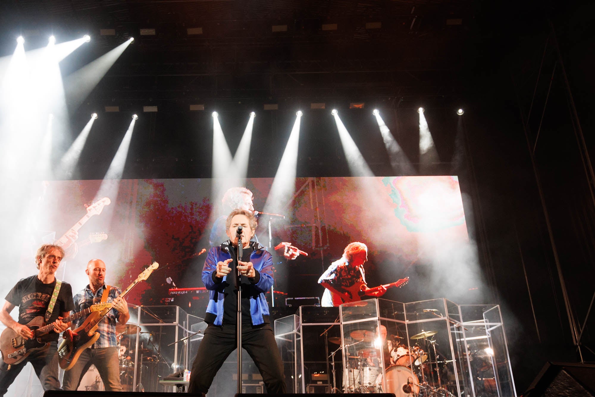 Las imágenes del concierto de Miguel Ríos en Granada