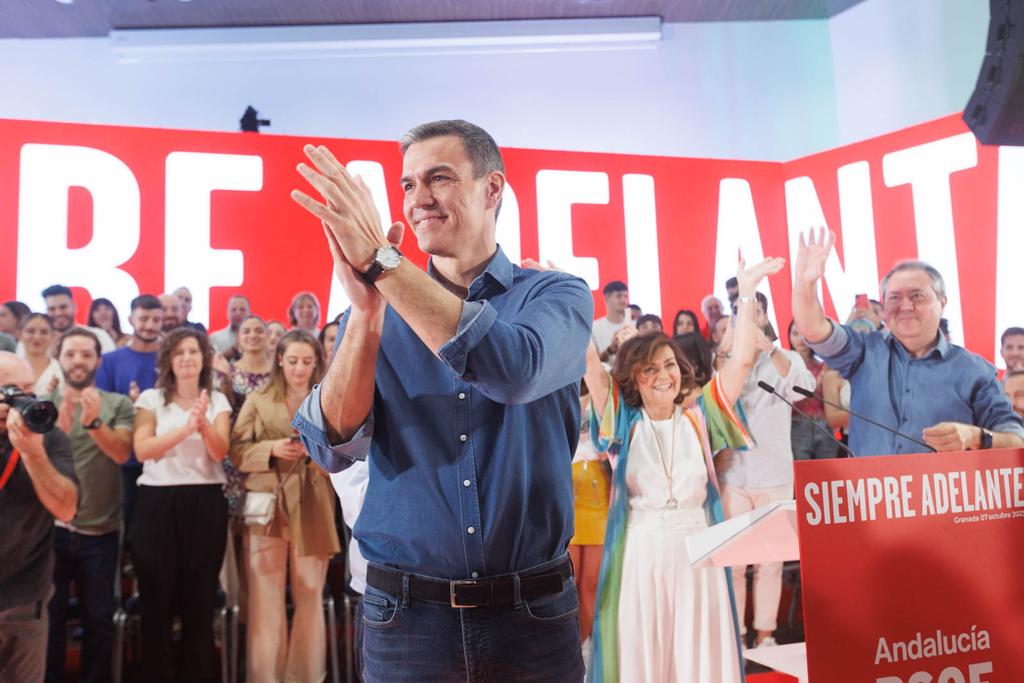 Las imágenes del mitin de Pedro Sánchez en Granada