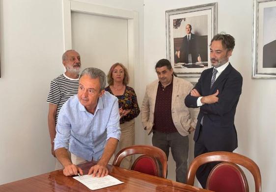 Jurado del Premio de Poesía Antonio Machado, en Baeza.