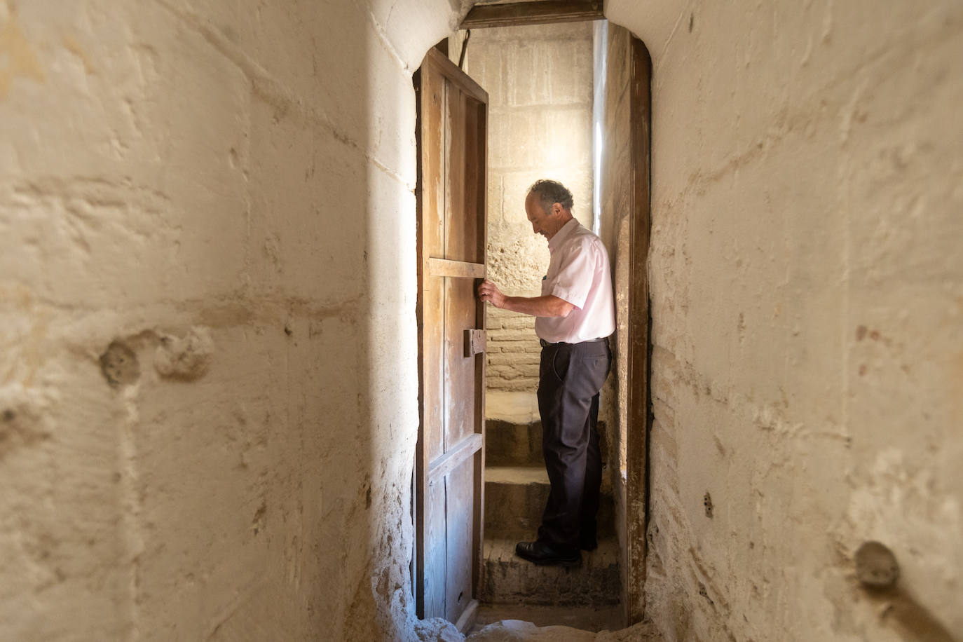 Imagen secundaria 2 - TTrayecto hacia la tribuna. 