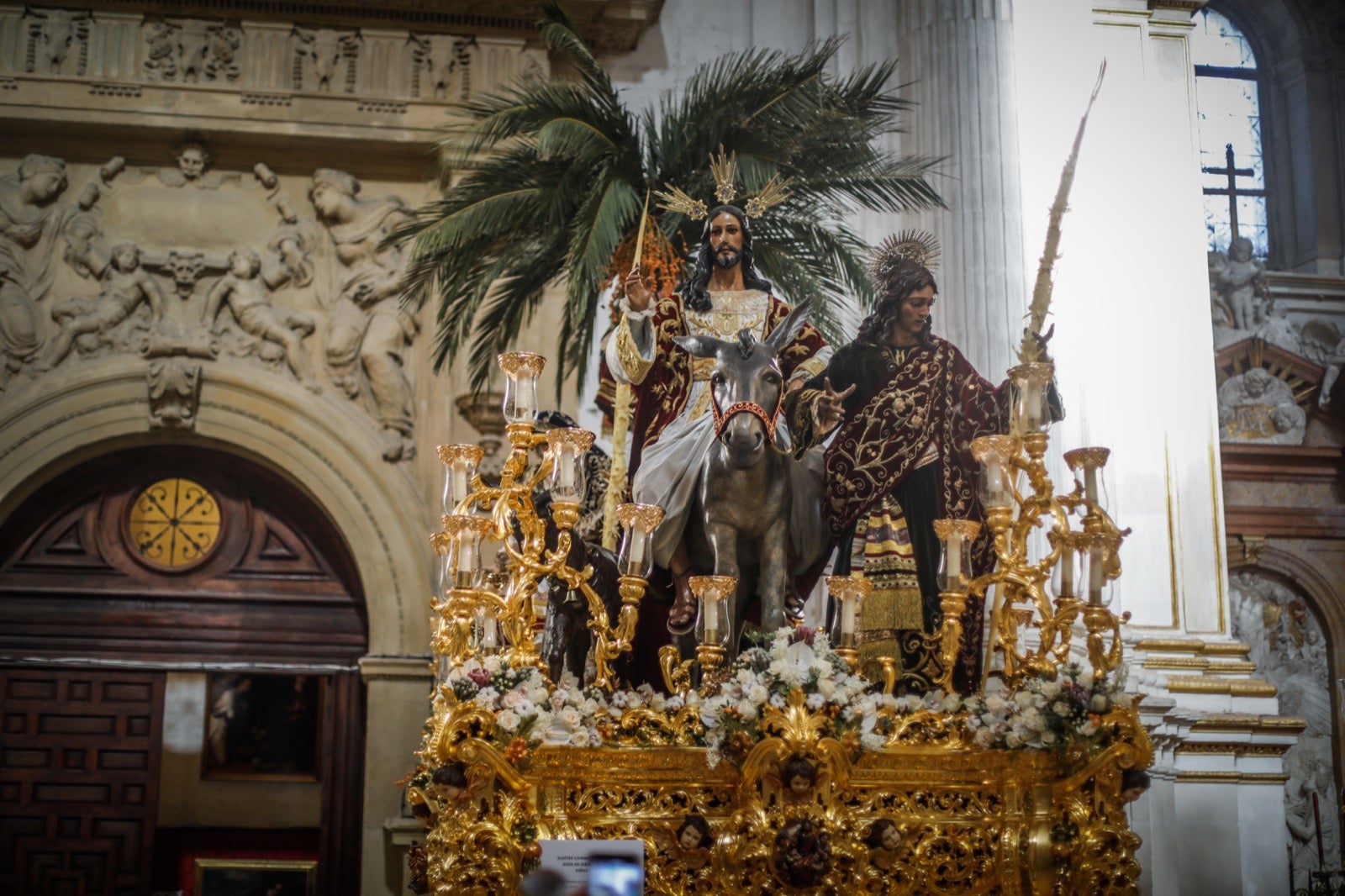 Las imágenes de todos los pasos que procesionarán en la Magna de Granada