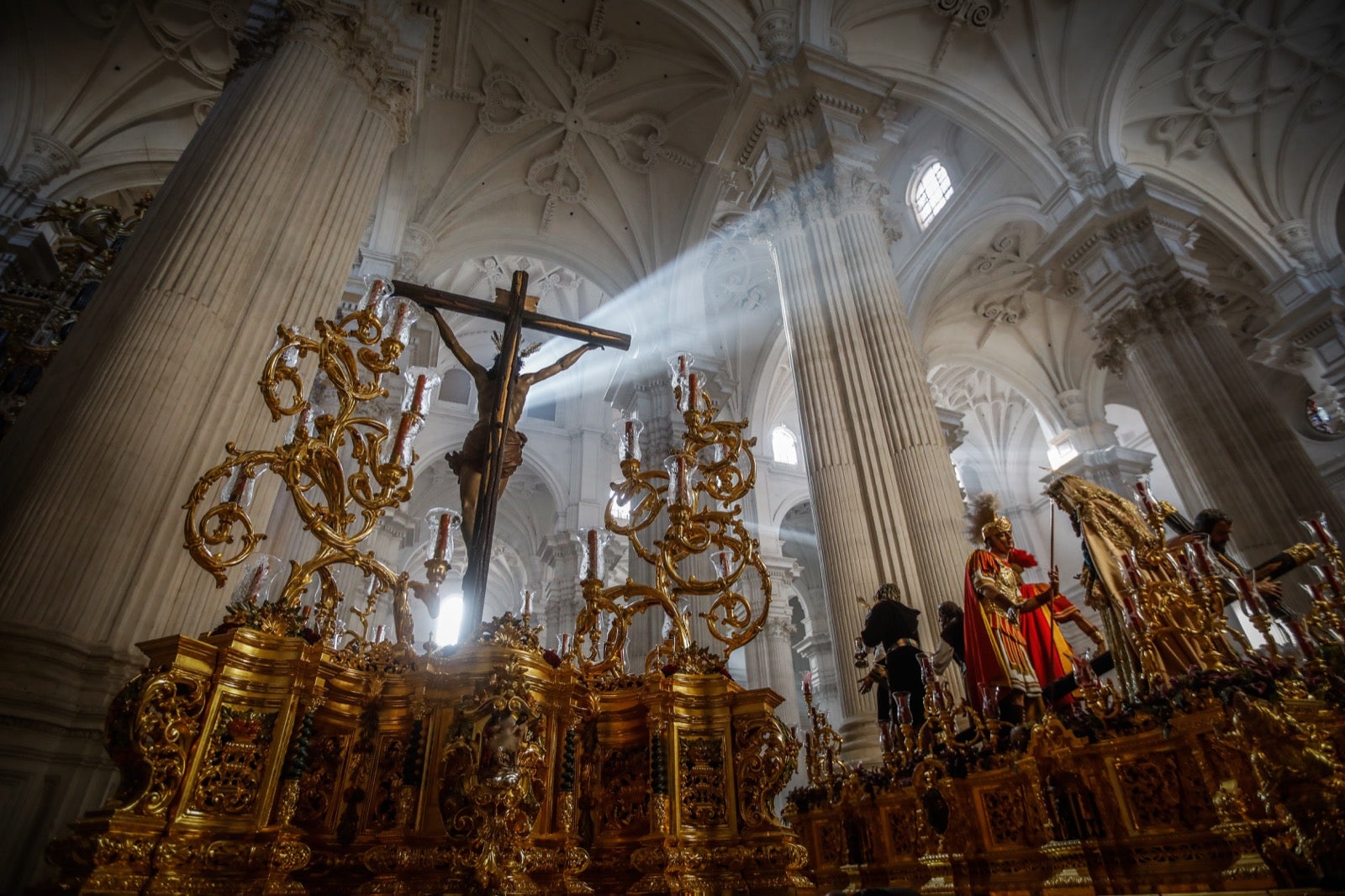 Las imágenes de todos los pasos que procesionarán en la Magna de Granada