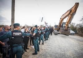 El derribo de la casa de Moraleda, en imágenes