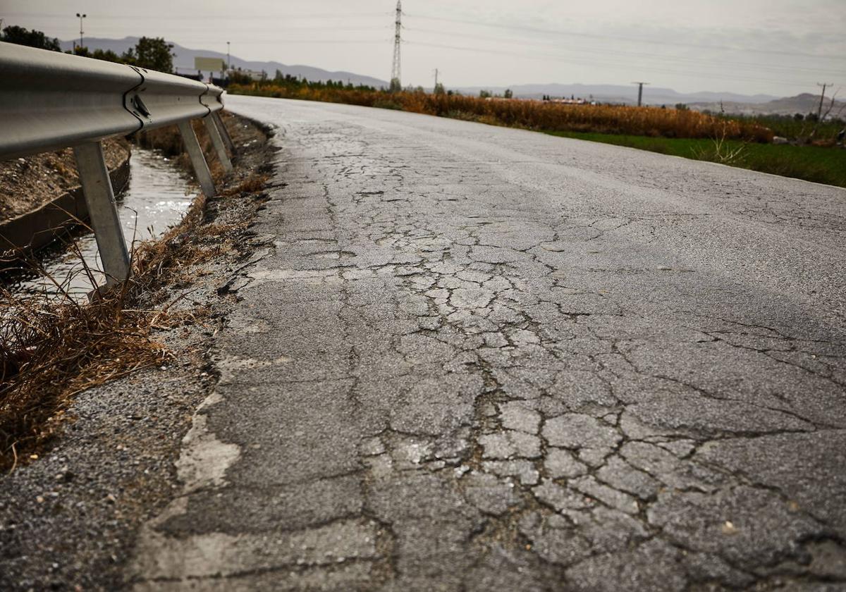 Habrá obras inmediatas en la carretera de Puleva.