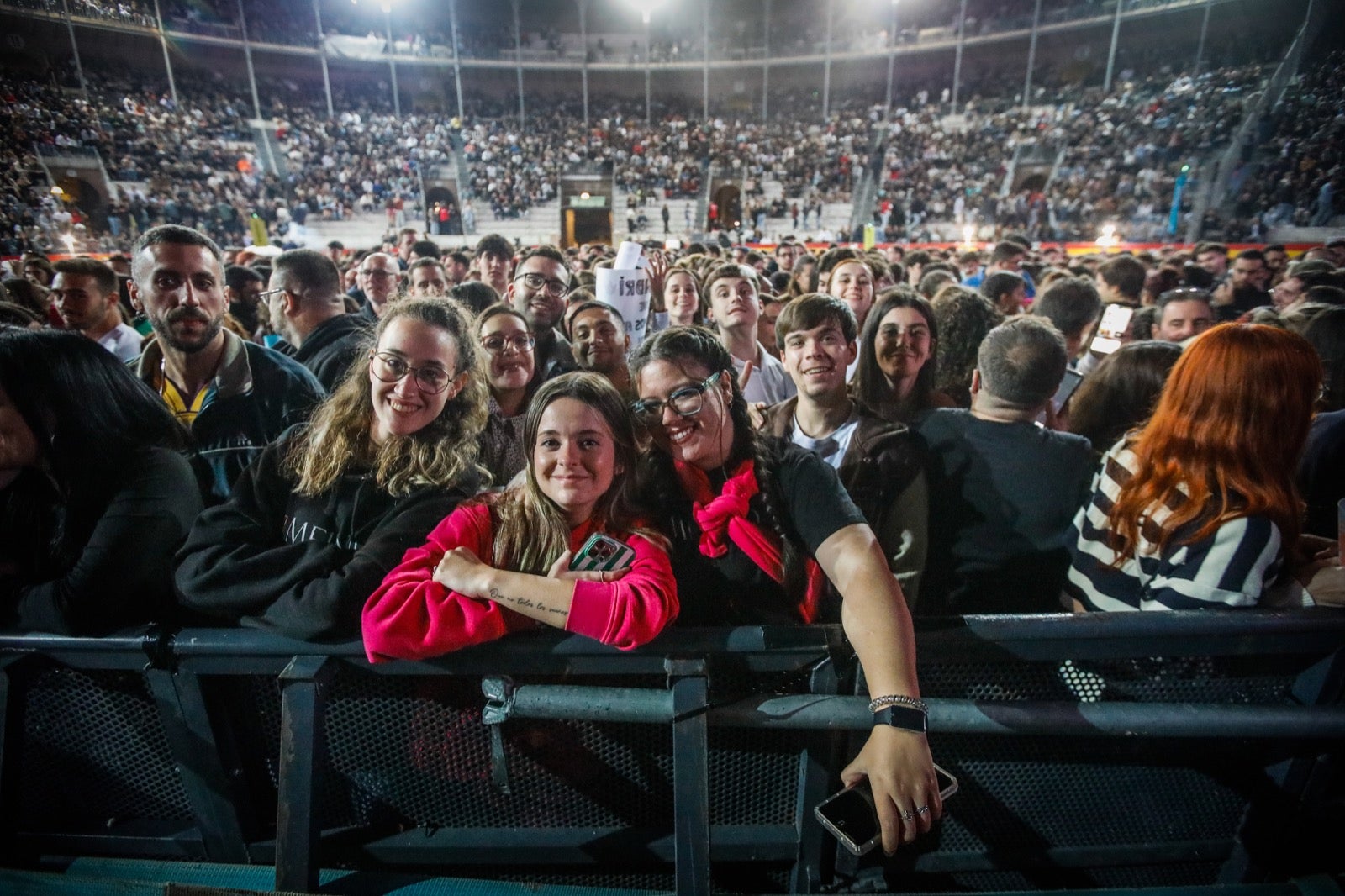 Las imágenes de la actuación de Melendi en la Plaza de Toros