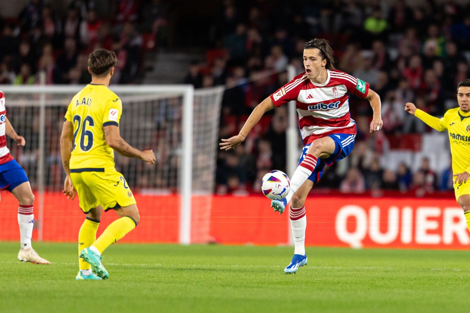 Las imágenes del Granada-Villarreal a pie de campo