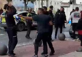 La pelea ha sido en la calle Miguel Castillejo, en el barrio del Bulevar.