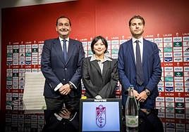 Alfredo García Amado, Sophia Yang y Matteo Tognozzi.