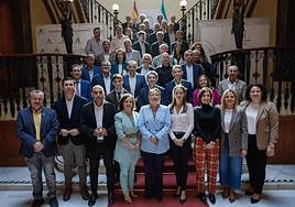 La consejera de Agricultura entrega 70 millones de euros en ayudas para respaldar a 35 OPFH de Almería