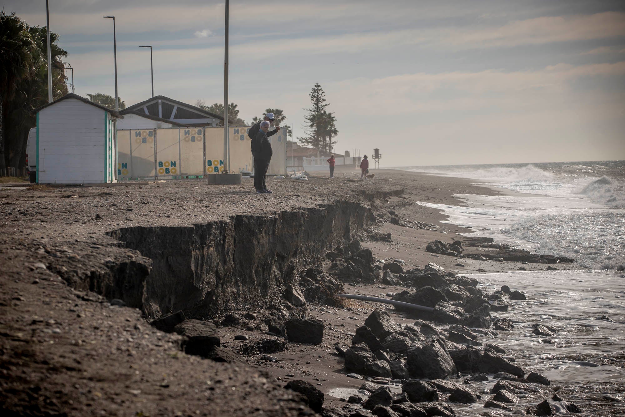Así han quedado las playas de Granada tras el efecto del temporal