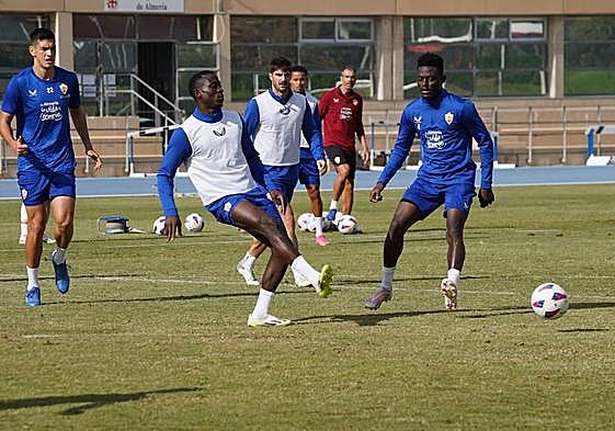 Gaizka Garitano recupera efectivos para la cita de mañana en Medizorroza.