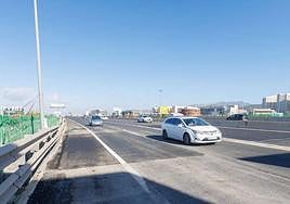Parte de la autovía que se deformó en la madrugada del viernes.