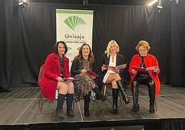 Mari Carmen Gámez, Catalina Madueño, María Espejo y Carme Espín, en la presentación.
