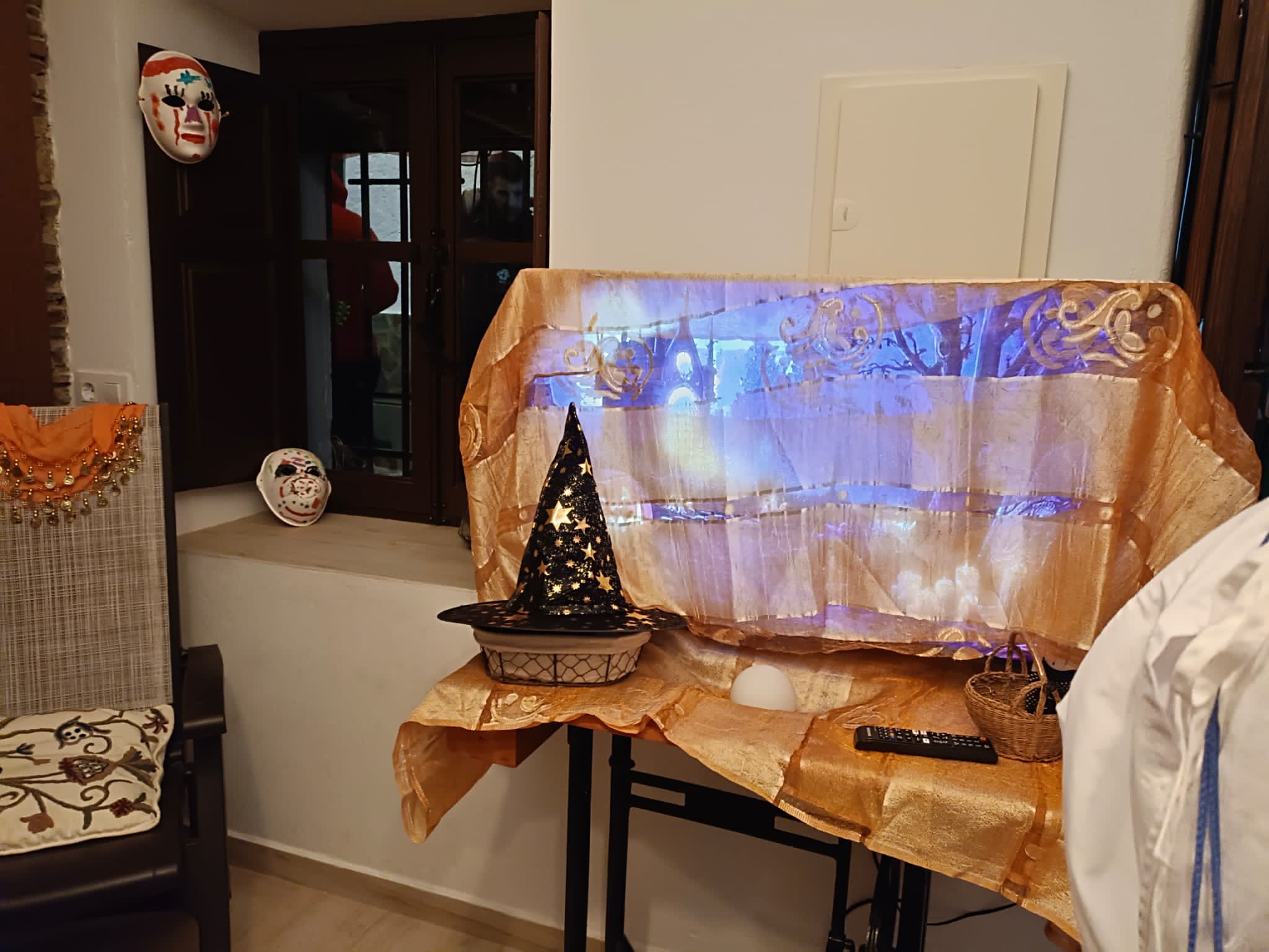 Velefique celebra su primer Halloween, con más de 300 asistentes