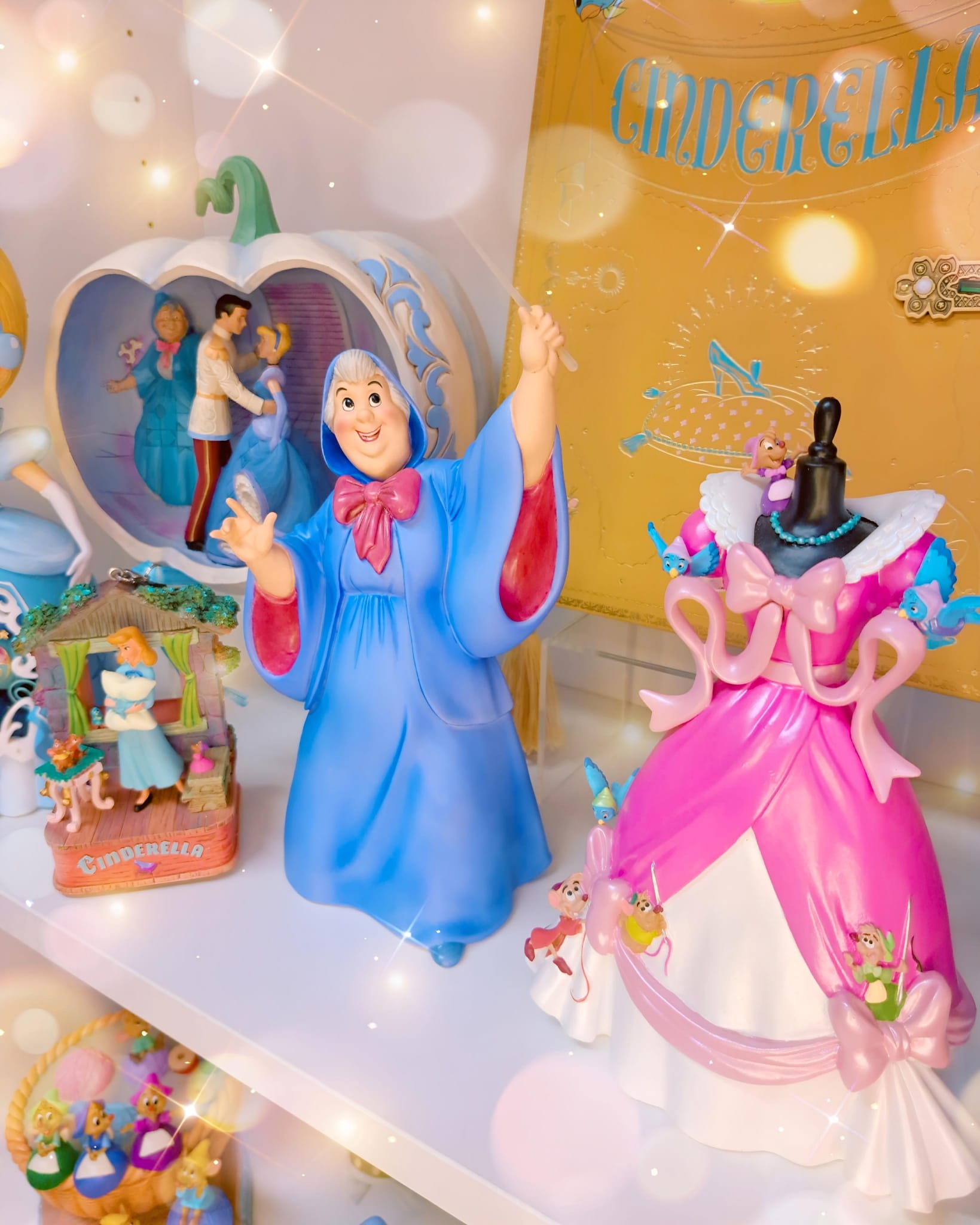 Las fotografías de la Disneylandia en miniatura de una granadina que encandila por redes sociales