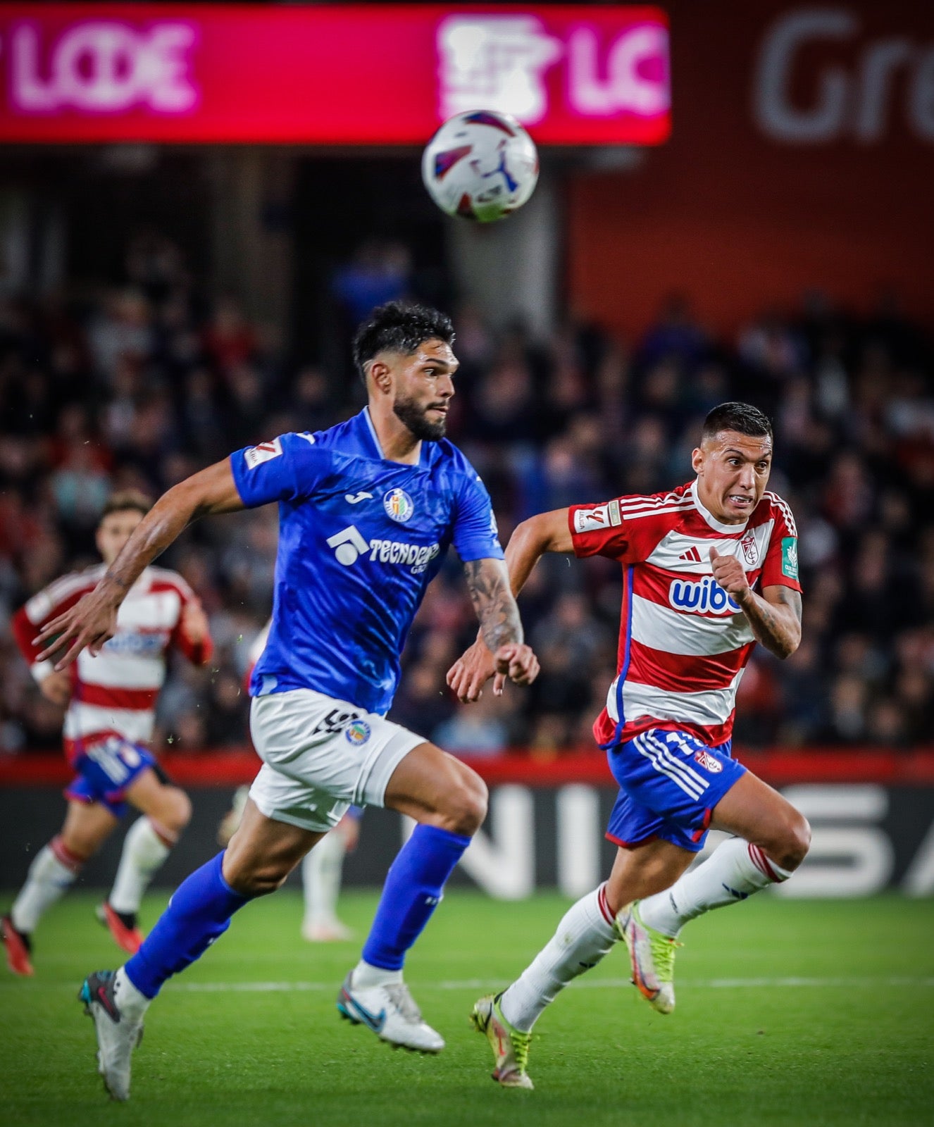 Las imágenes del empate entre Granada y Getafe en Los Cármenes
