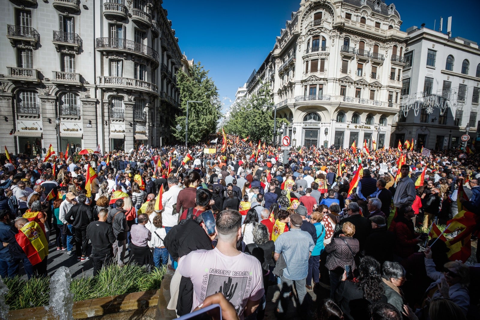 Las imágenes de la protesta en Granada contra la amnistía