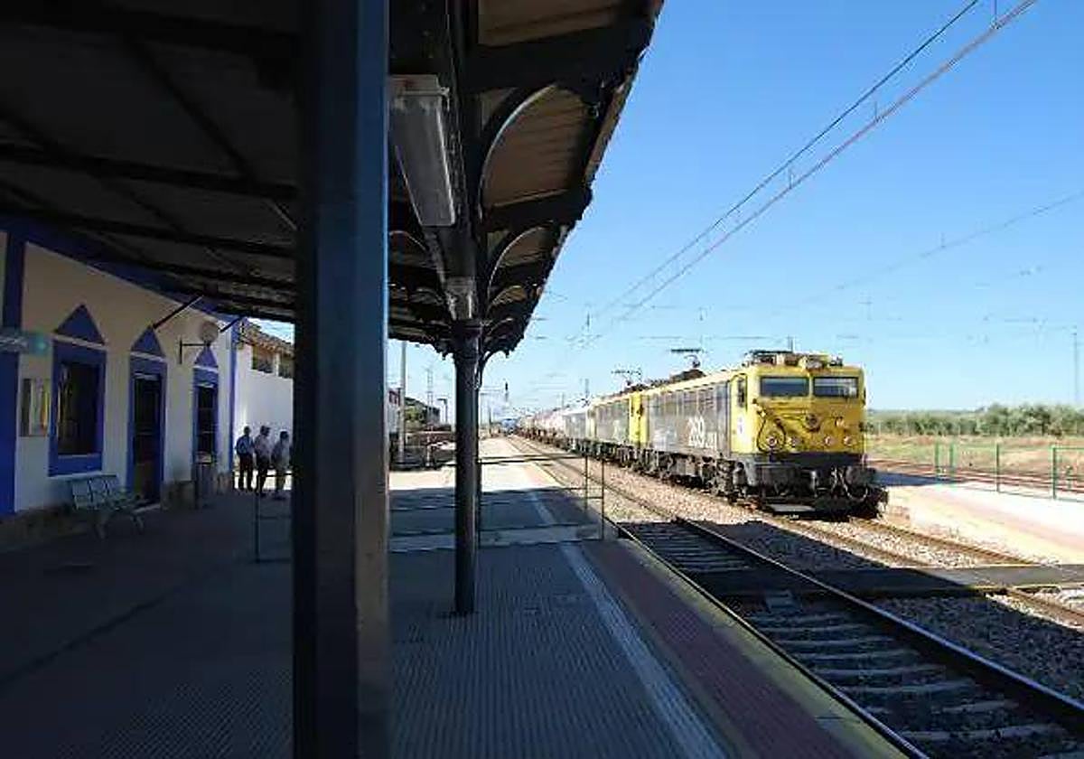 Herido un trabajador al recibir una descarga eléctrica en Vilches