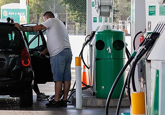 Repsol comercializa el combustible ecológico español que sirve para gasolina y diésel