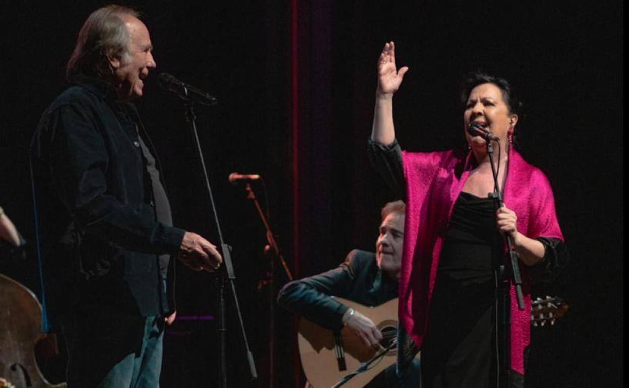 Carmen Linares comparte escenario con Joan Manuel Serrat.