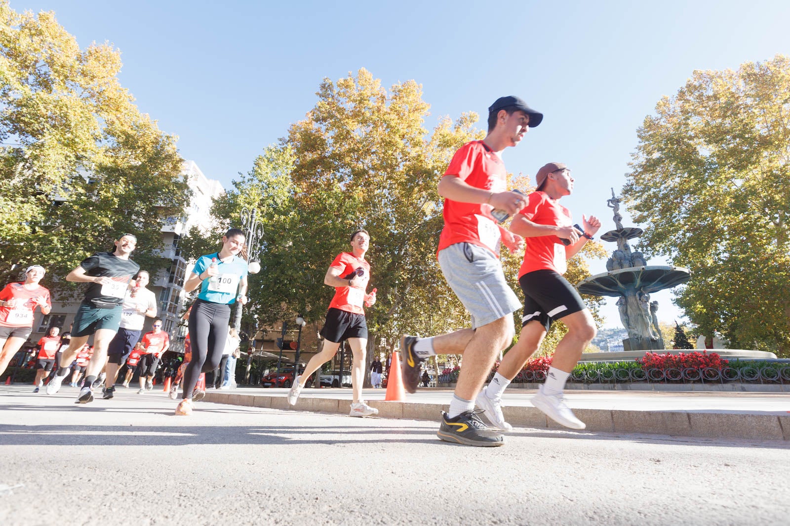 Encuéntrate en la carrera de la Cruz Roja en Granada
