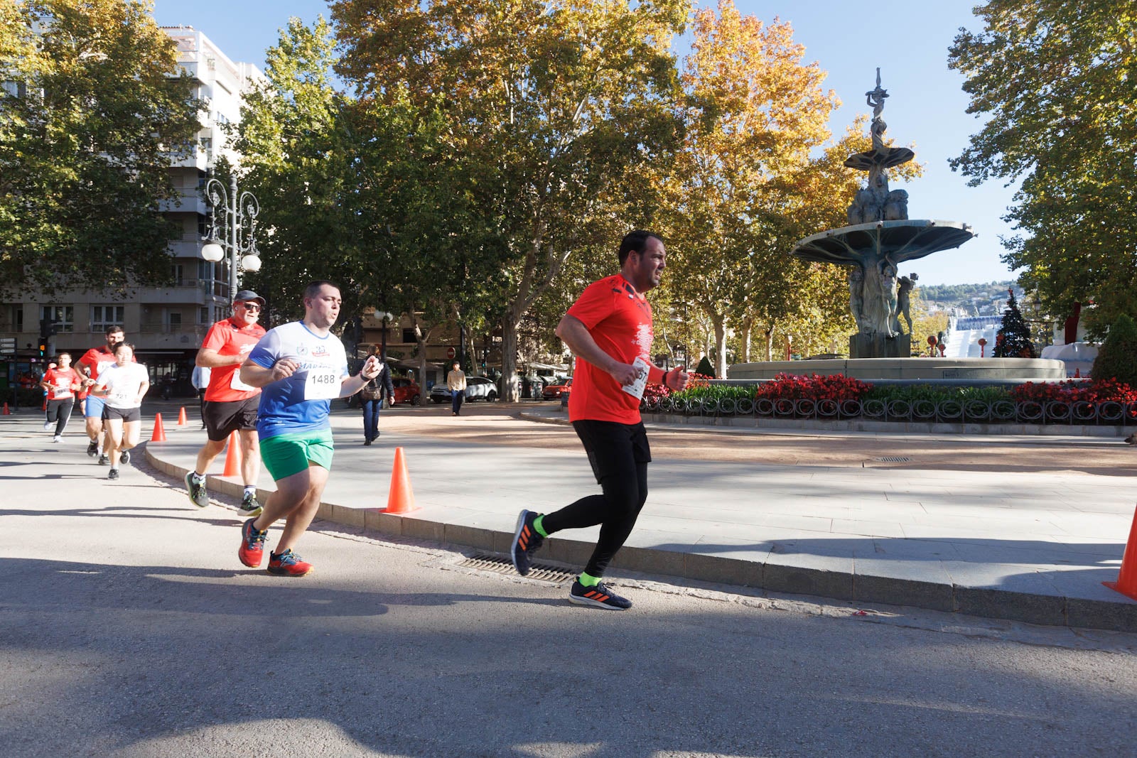 Encuéntrate en la carrera de la Cruz Roja en Granada