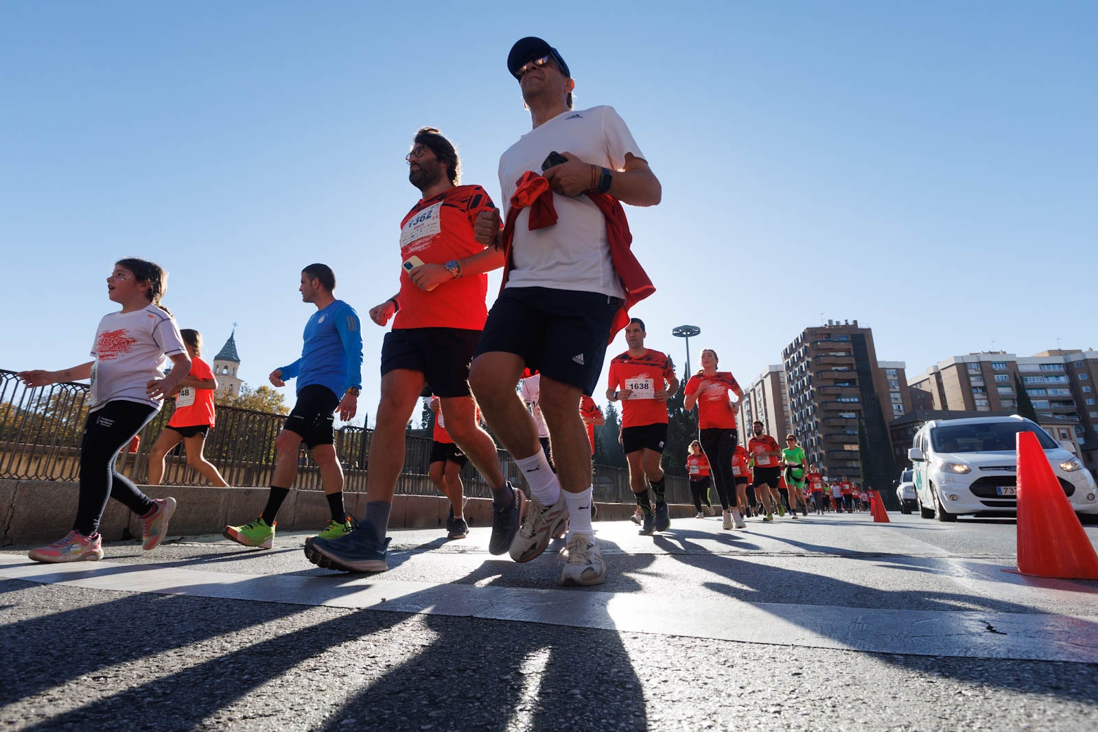 Encuéntrate en la carrera de la Cruz Roja en Granada