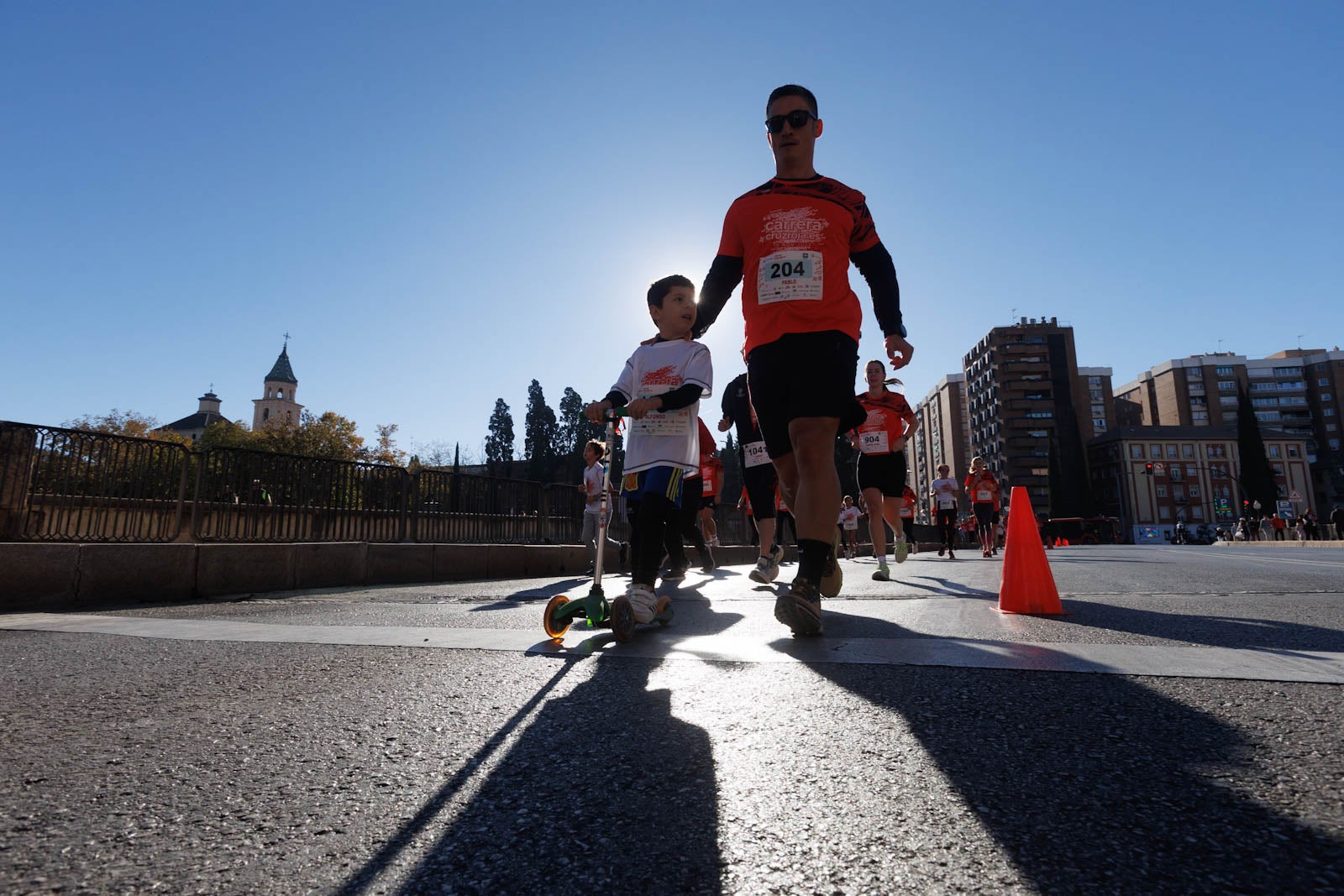 Encuéntrate en la carrera de la Cruz Roja en Granada