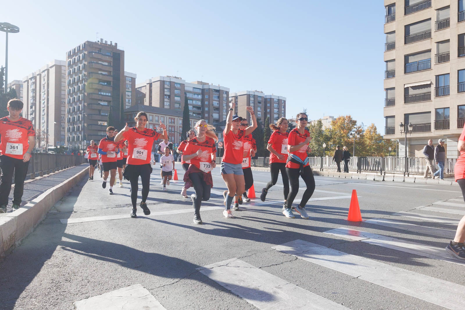 Encuéntrate en la carrera de la Cruz Roja en Granada