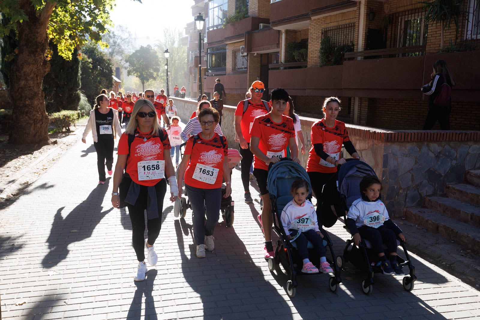 Encuéntrate en la carrera de la Cruz Roja en Granada