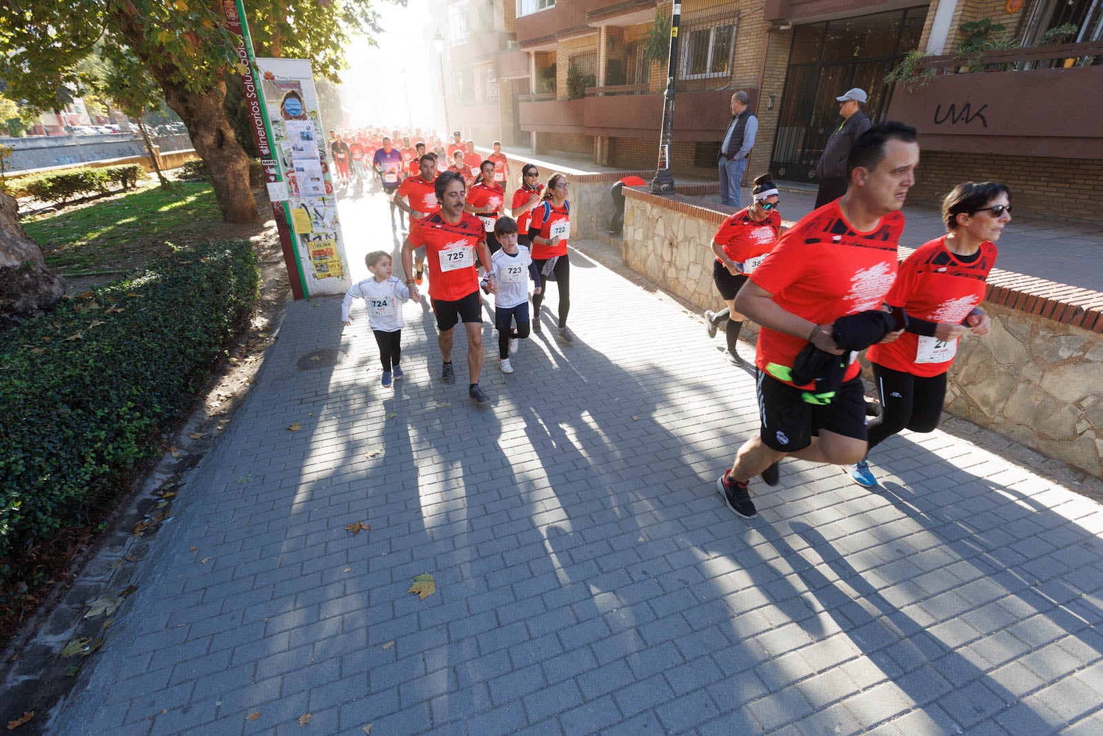 Encuéntrate en la carrera de la Cruz Roja en Granada