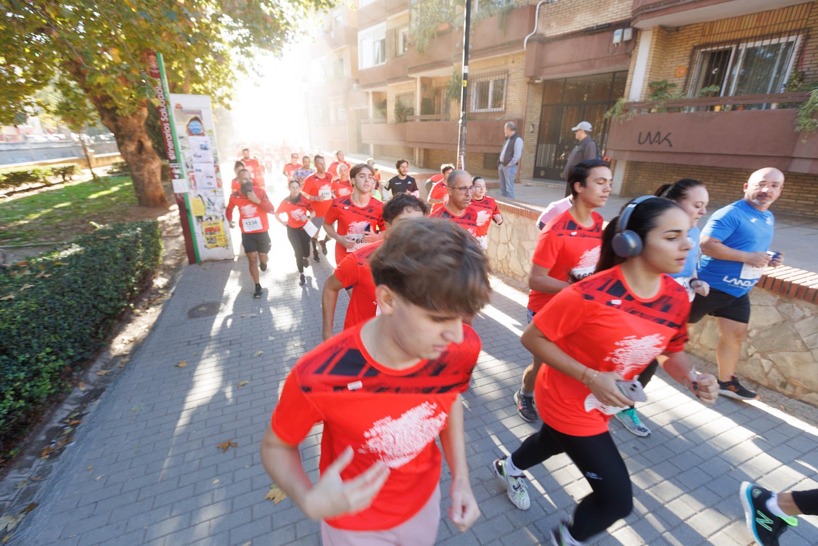 Encuéntrate en la carrera de la Cruz Roja en Granada