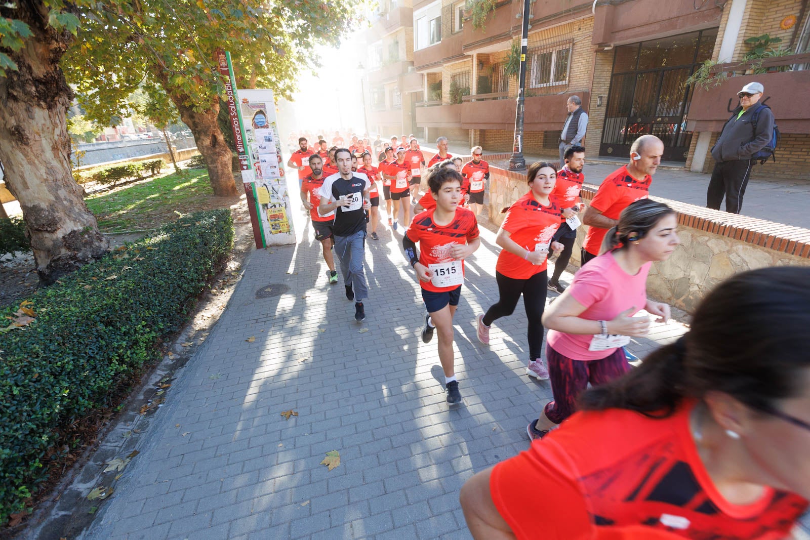 Encuéntrate en la carrera de la Cruz Roja en Granada
