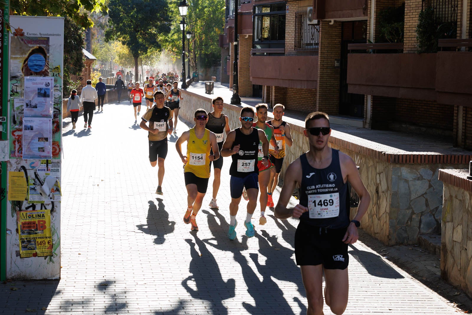 Encuéntrate en la carrera de la Cruz Roja en Granada